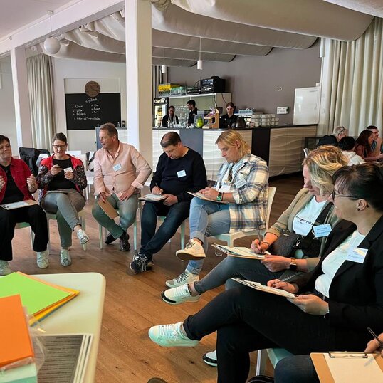 Gruppenarbeit bei der Teamleiterweiterbildung